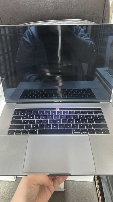 Apple MacBook Pro 15   (Алматы) 965297