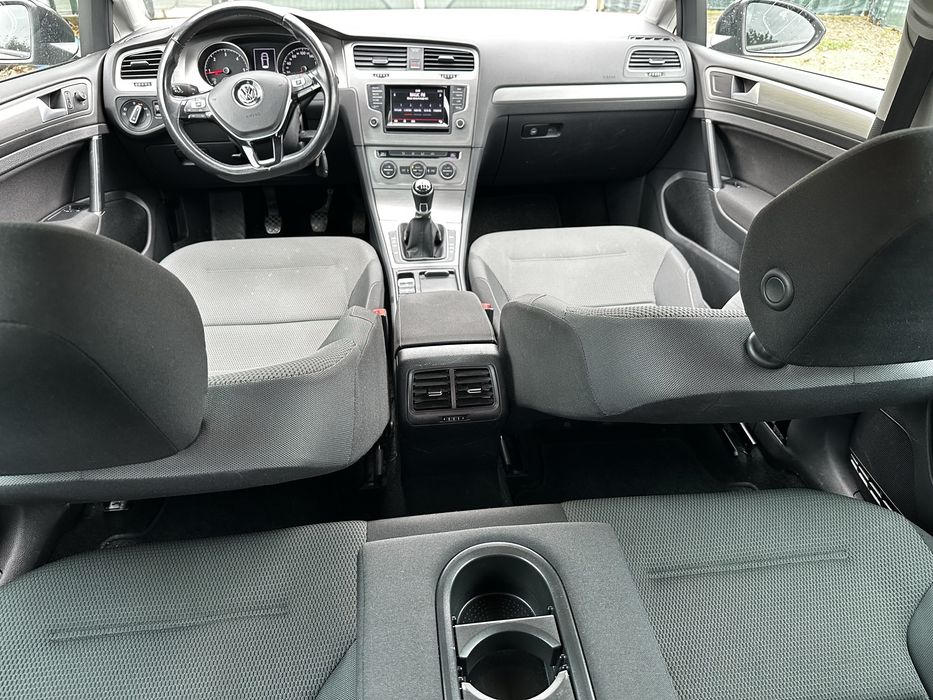 VW GOLF 7 an 2014/ 1.6TDI-110cp/ Navi Mare/Climă/ Adus Recent!