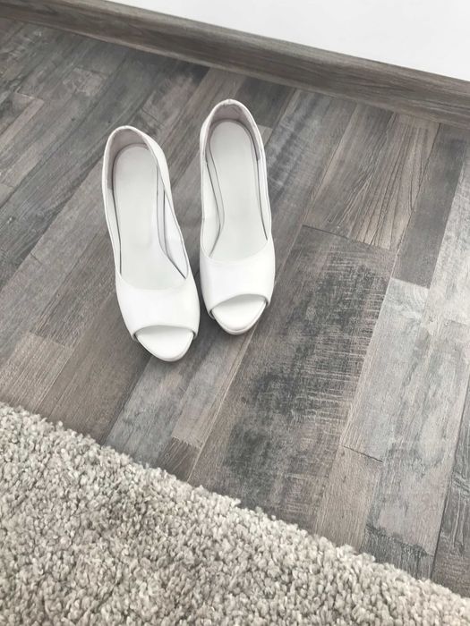Pantofi mireasa marimea 35