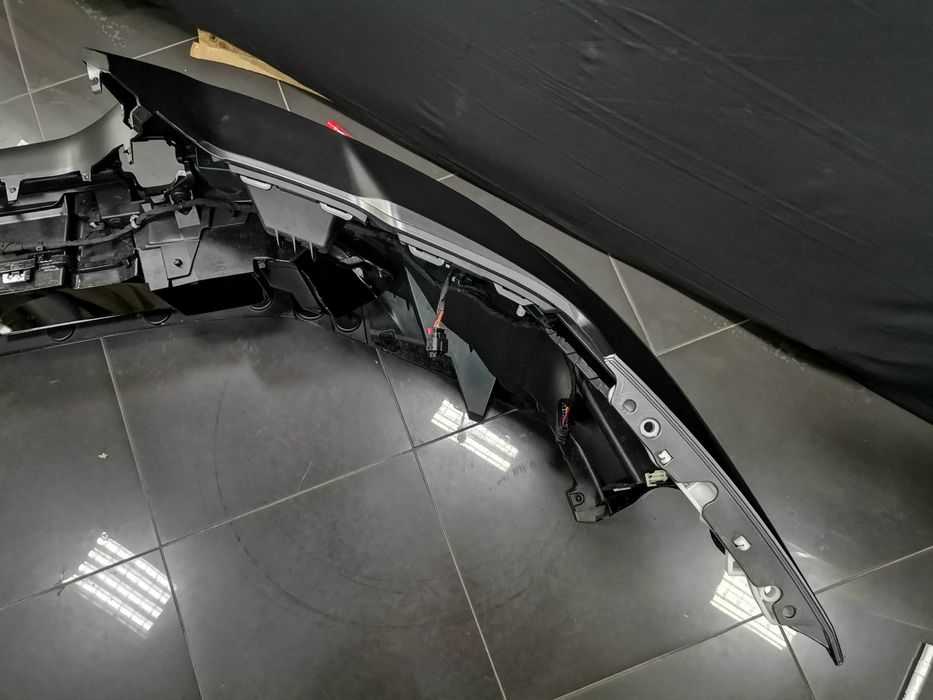 BMW G90 G99 M5 Като Нова Предна Броня Комплект Frozen deep grey