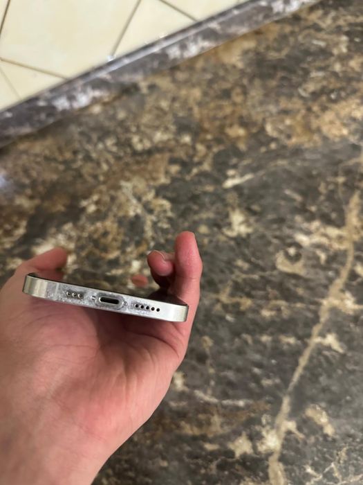 Продам iPhone 12 Pro