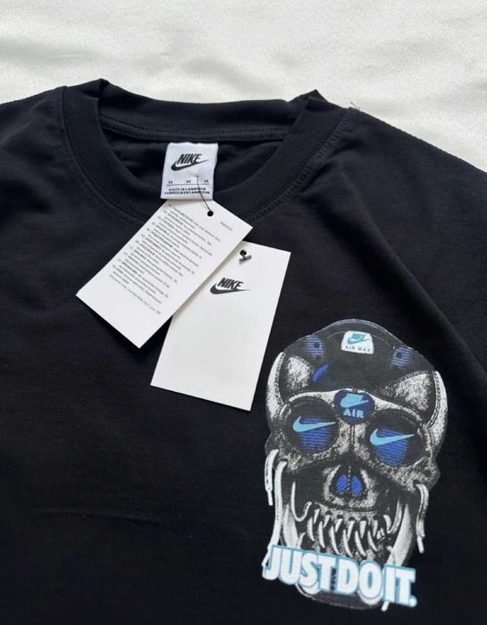 мъжка тениска Nike Skeleton