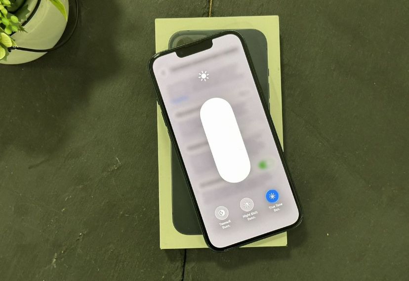 iPhone 13 128Gb с гарантией