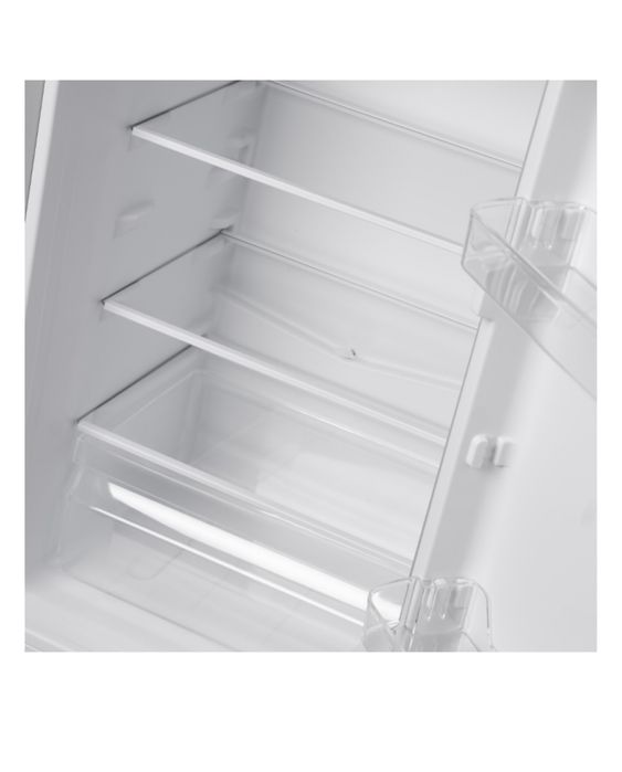 Продам Холодильник с морозильником