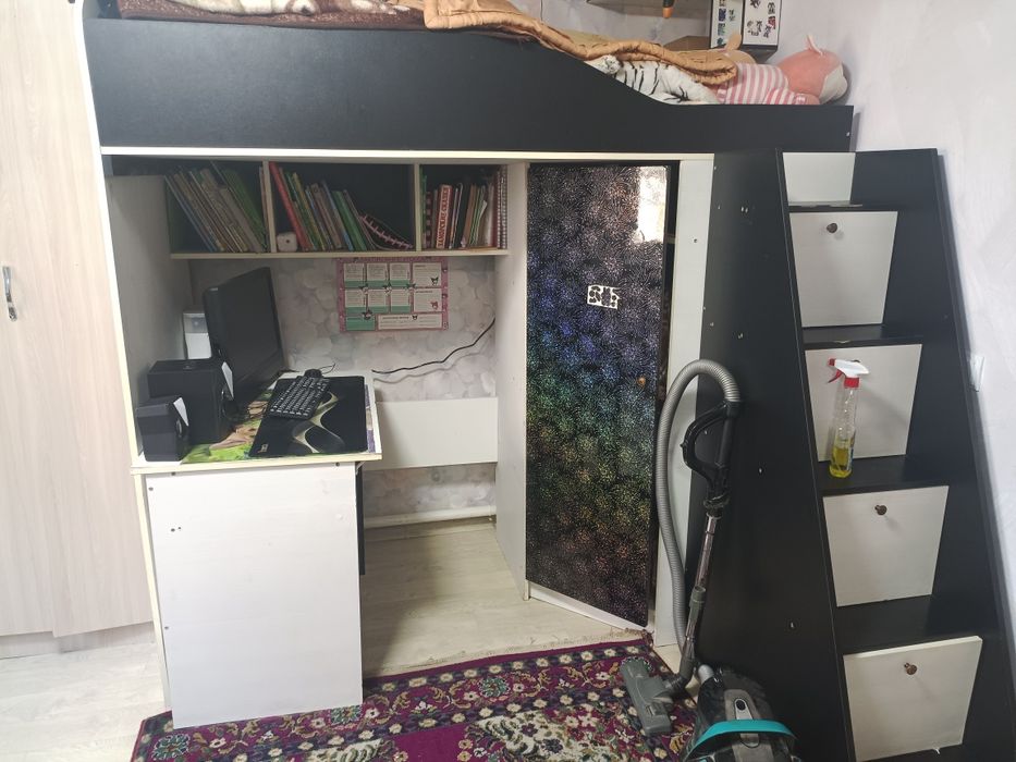 Продам кровать 3 в 1