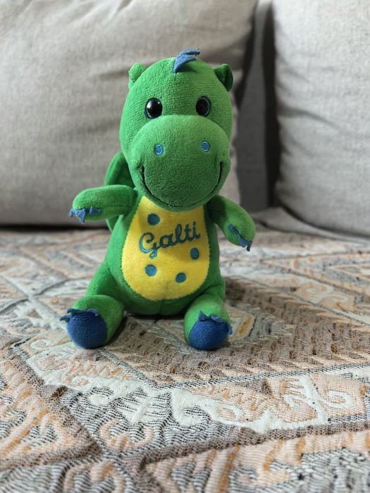 Плюшени играчки различни