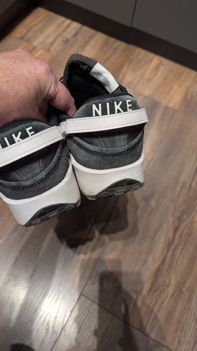 Nike маратонки 46номер