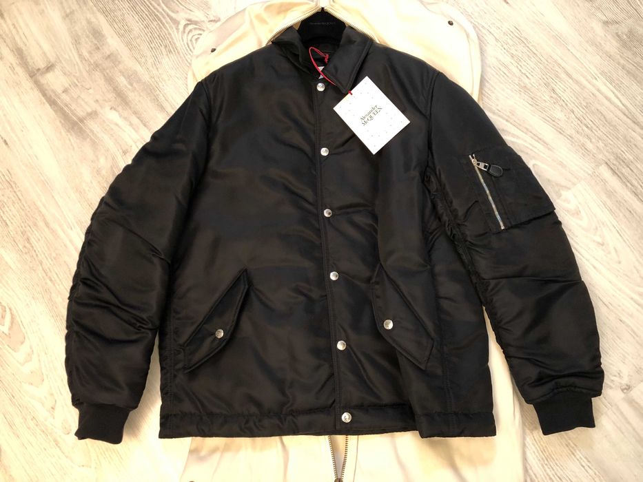 Alexander McQueen geaca L sau 48 italy, toamna-iarna, originala, retail 2510 euro