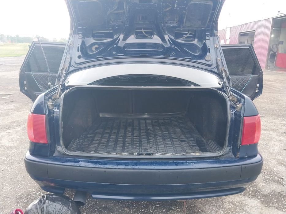 Продам надёжный автомобиль