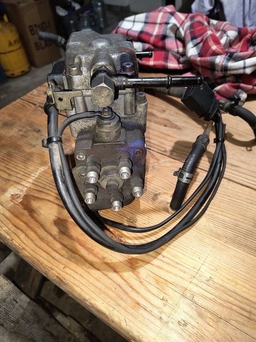 Pompă de injecție W LT 28-35 Motor ANJ 109 cai.