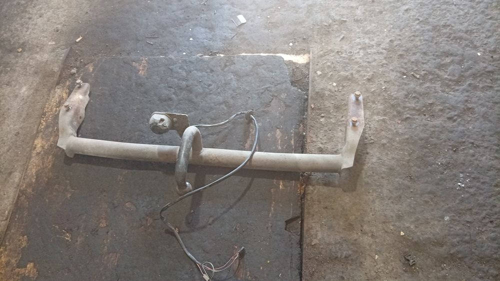 Фаркоп на гольф 3  пассат в 3 в 4