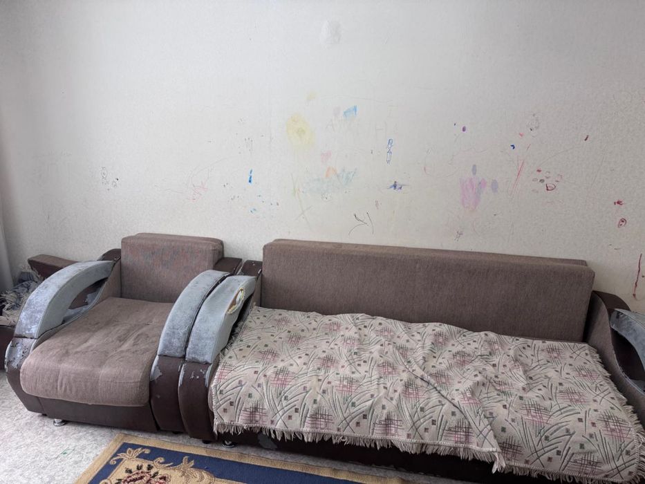 Диван отдам даром