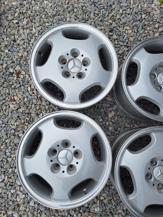 5x112..16 цола. 7j.ET37.оригинални Mercedes