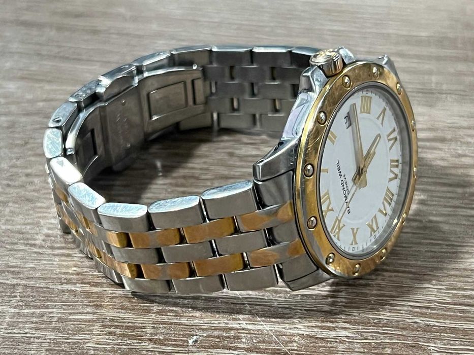 Часовник Raymond Weil Tango