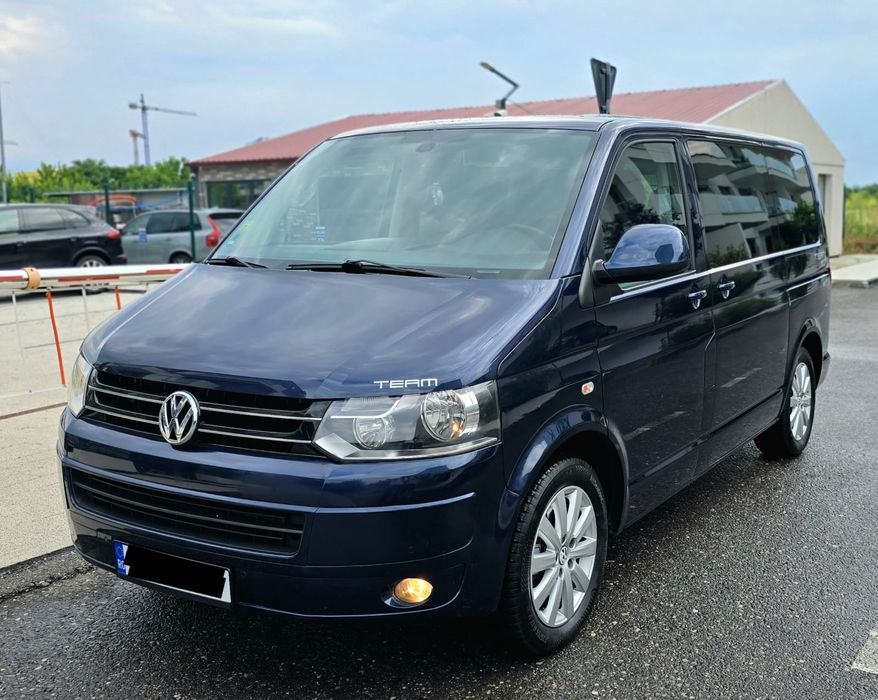 Multivan  T6  2011  2.0  TDi  7  Locuri