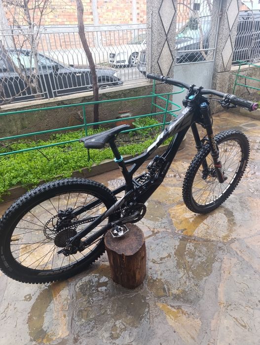 Yt tues 2015 година алуминиево