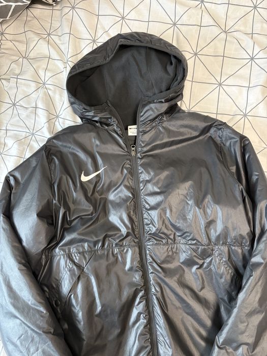 Geaca lunga Nike