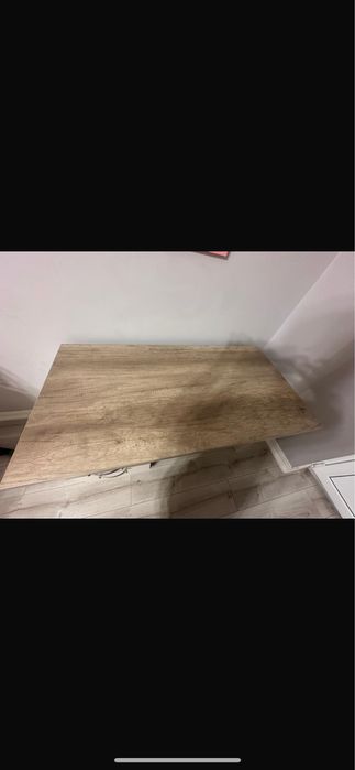 стол для комнаты