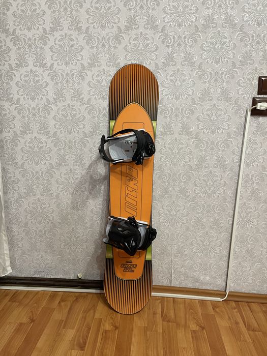 Placa snowboard  copii nitro 120 cm cu legaturi