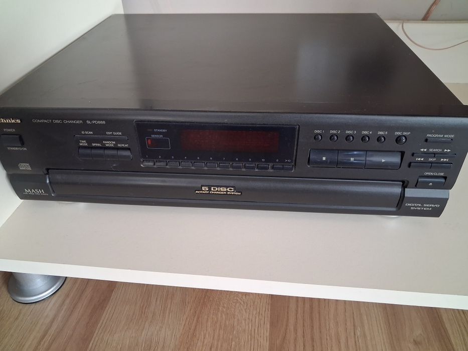 Technics cd player