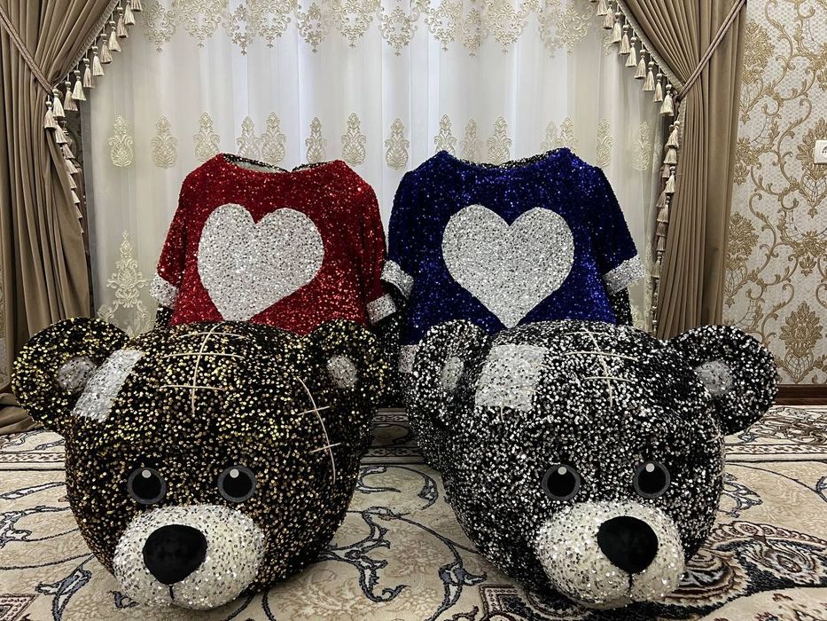 Teddy ayiqcha sotiladi