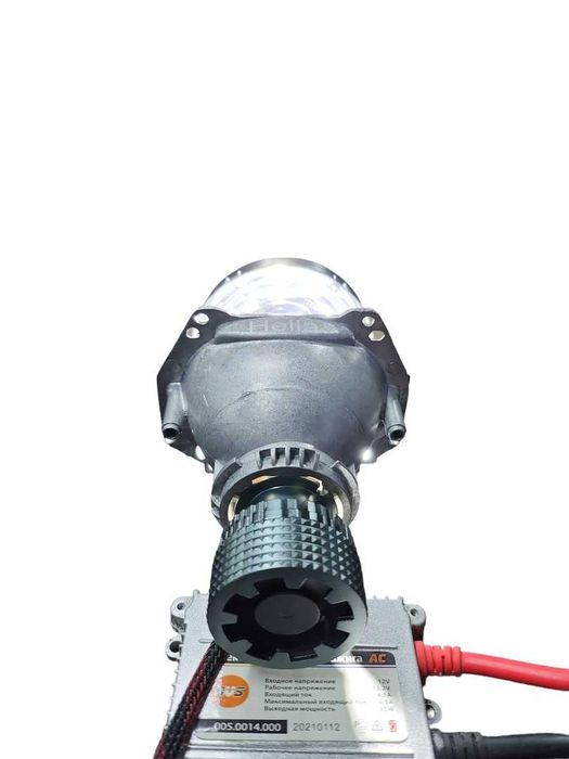 Биксеноновые линзы Hella