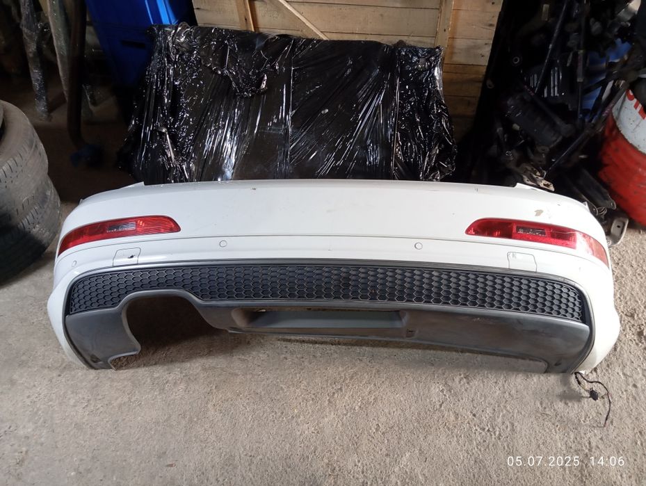 Задний бампер Audi Q3 S-Line