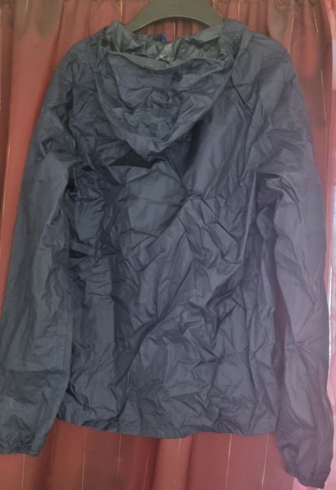 Jacheta ploaie,vant,12 ani, Quechua,Decathlon