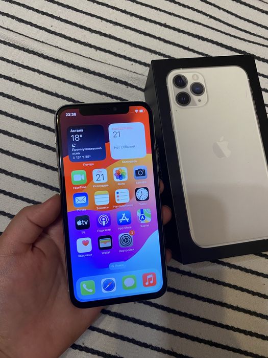 iPhone 11Pro max 64гб Apple