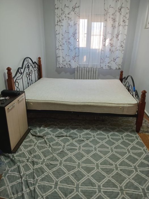 Продам кровать б/у