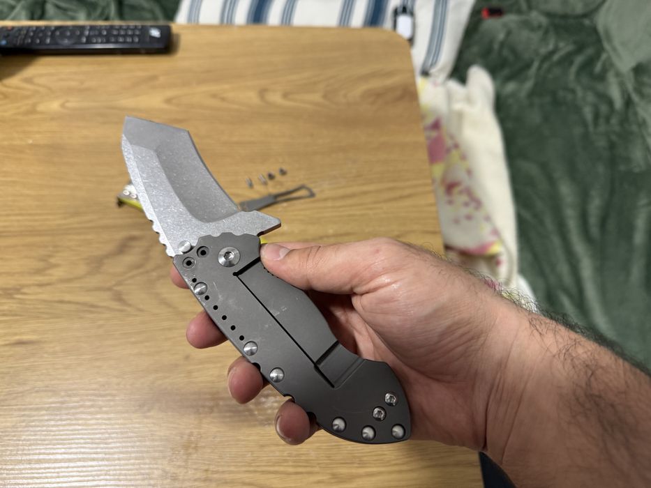 Сгъваем Нож - Титан - Карбон