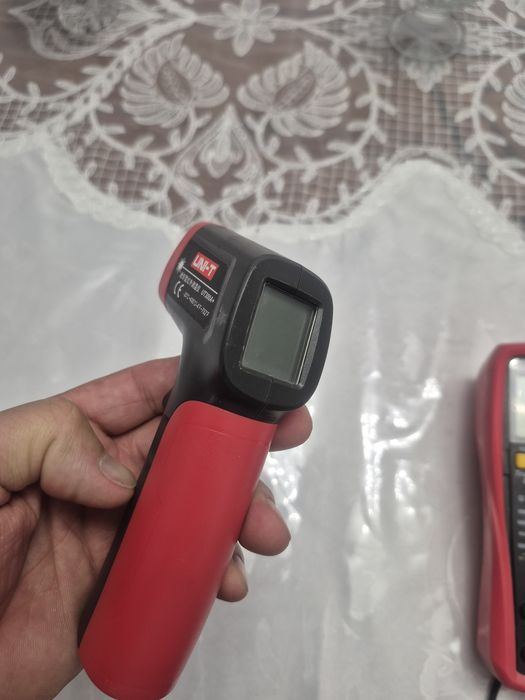 Бесконтактный термометр.UNI -UT300A+.Пирометр.Харорат улчаш курилмаси.