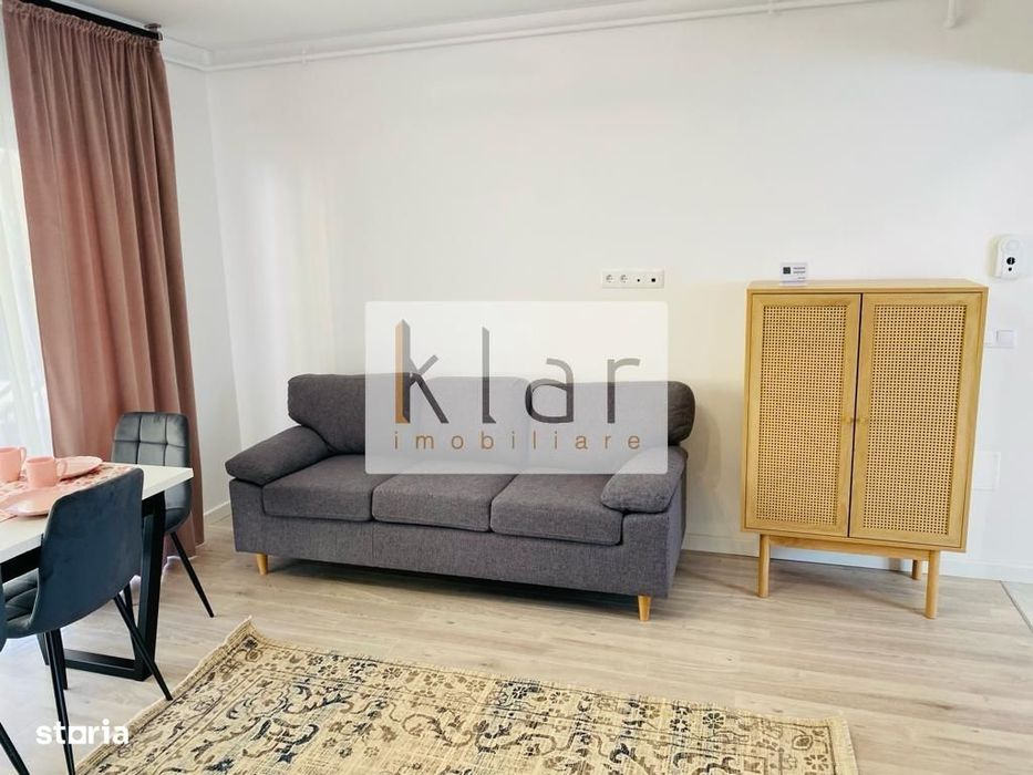 Inchiriere apartament  3 camere in vila zona Regal cu parcare si boxa