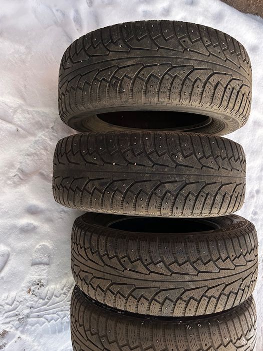 Продам шины R18 зима
