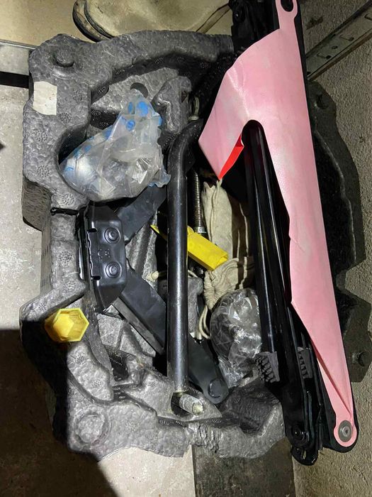 Резервен комплект за Пежо 407