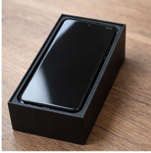 Samsung Galaxy S20 Plus – stare foarte bună, funcționează perfect