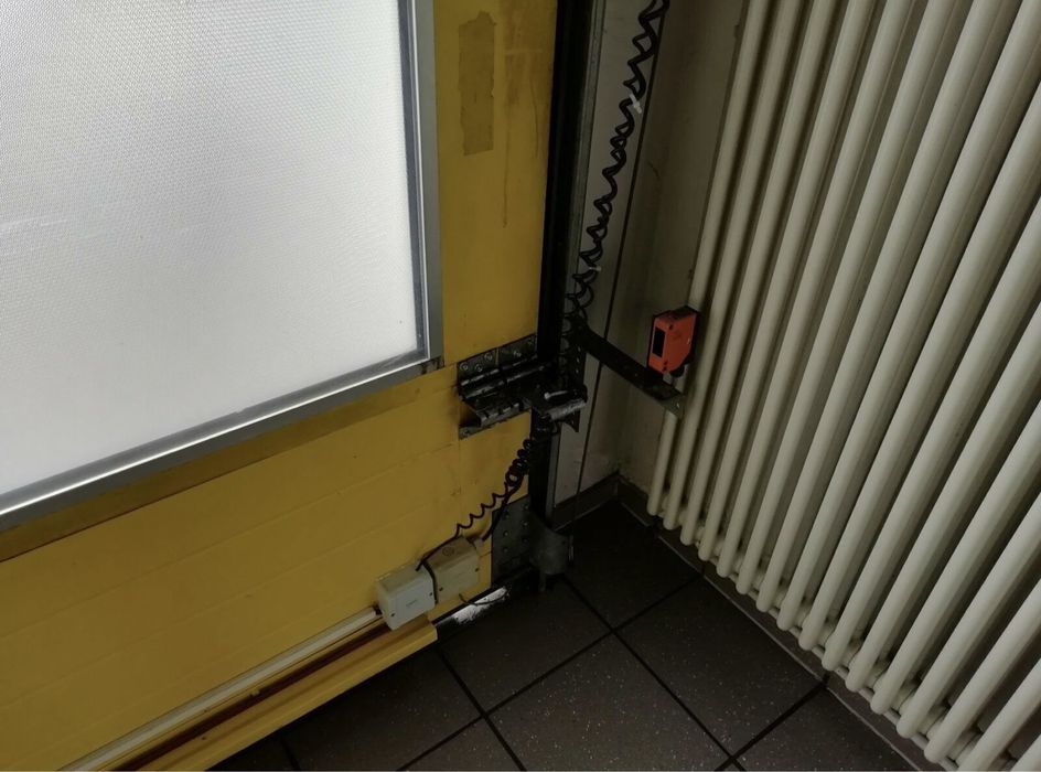 USA SECTIONALA INDUSTRIALA poarta hala garaj  H 390 x L 630 Germania