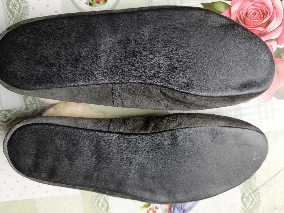 Пантофи  естествен велур, вълнен хастар и стелка, агнешка вълна