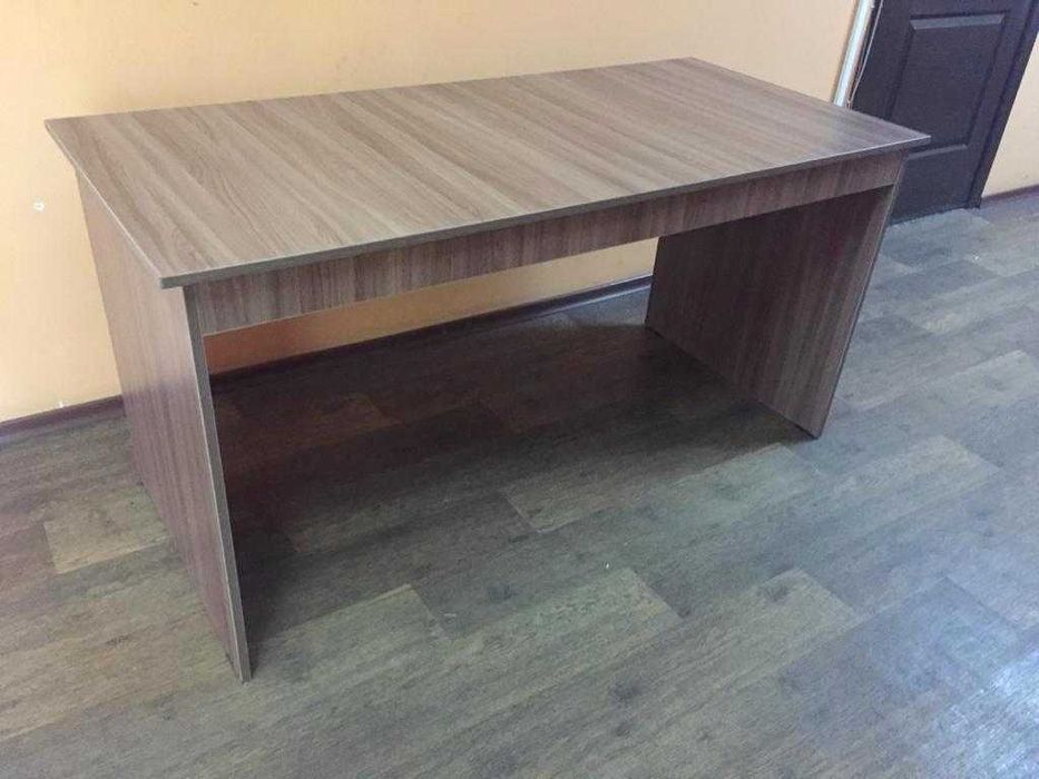 Рабочий стол 150×70 см