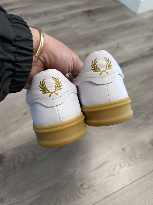 Vand adidasi fred perry nr 41