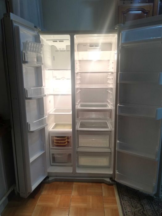 продам холодильник/морозильник LG
