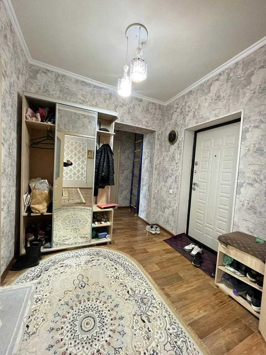 Продам 2х комн кв Болашак