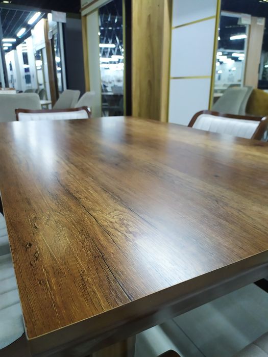 Стол и стулья от комфорт мебель