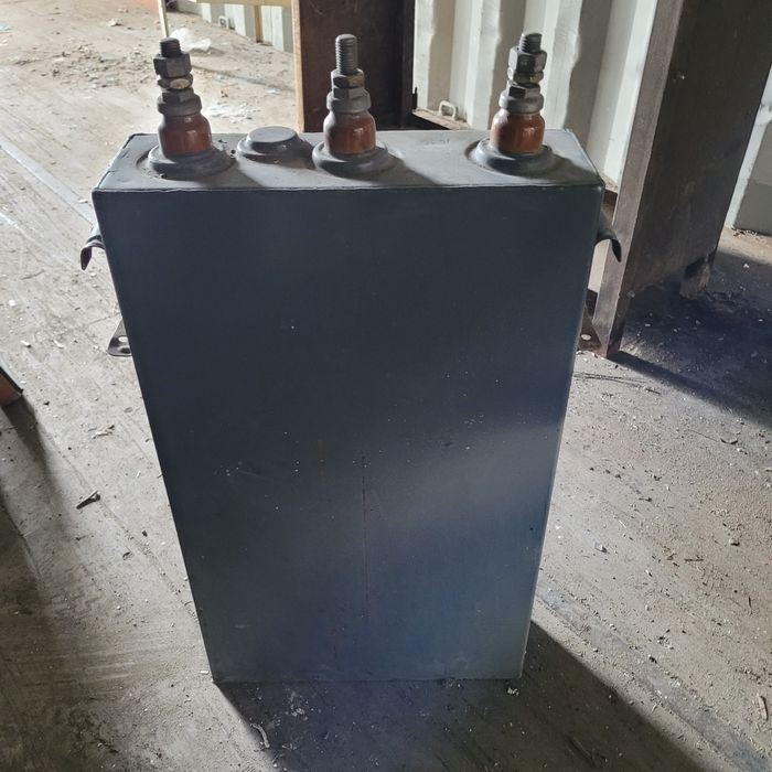 Конденсатор КС2 0,38-50-3у3