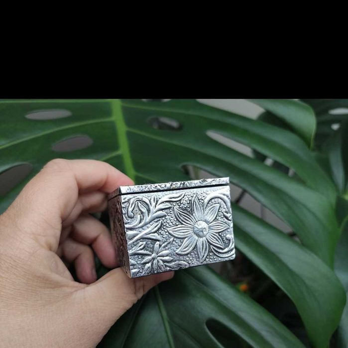 Cutiuta decorativa pentru cadou