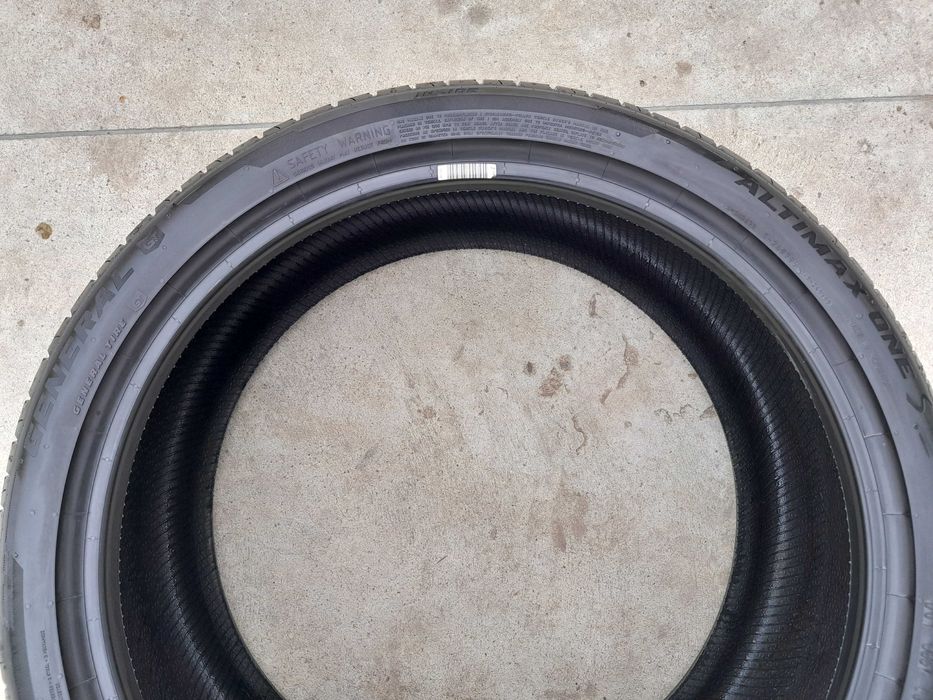 O anvelopa de vara 255 35 20 general altimax one s 8 mm dot 3721