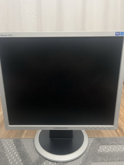Samsung SyncMaster 740N
