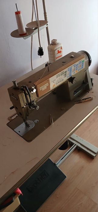 Права шевна машина и оверлог