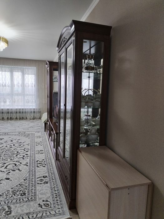 Продам Стенку  из 4х предметов