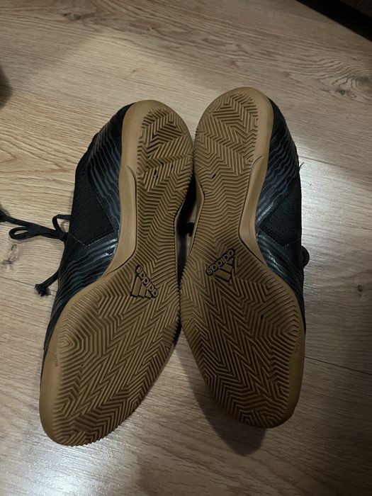 Pantofi de fotbal adidas
